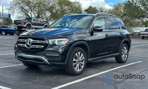 2020 Merz Gle 350 4M Black z USA, uszkodzony, nr VIN 4JGFB4KB7LA172388